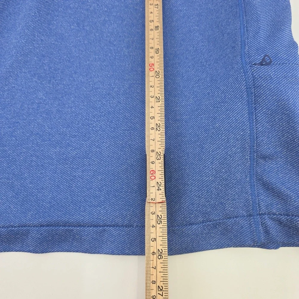 VINEYARD VINES PERFORMANCE 1/4 ZIP SHIRT WOMENS MEDIUM BLUE POCKET LIGHTWEIGHT - Picture 12 of 14
